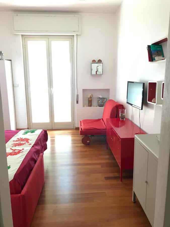 Taormina, Casa Mediterranea Sul Mare. Isola Bella. Appartement *