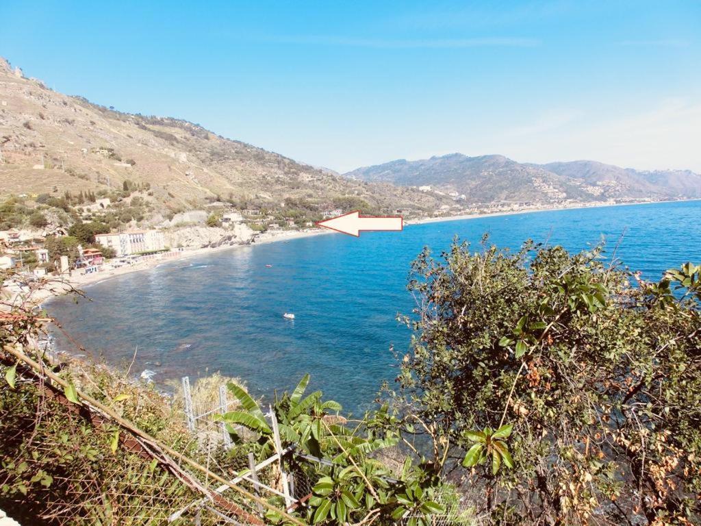 Taormina, Casa Mediterranea Sul Mare. Isola Bella. Appartement