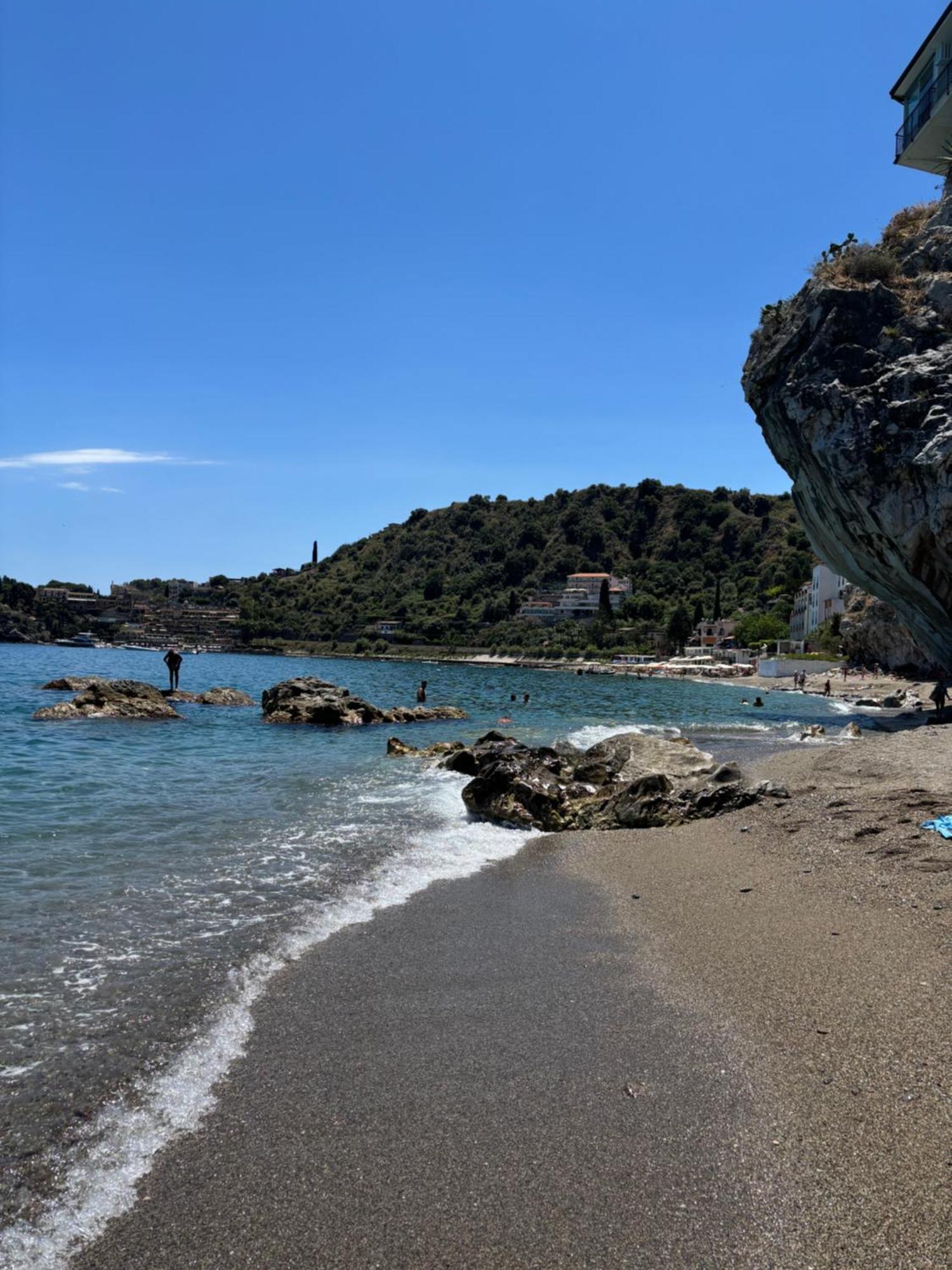 Taormina, Casa Mediterranea Sul Mare. Isola Bella. Appartement